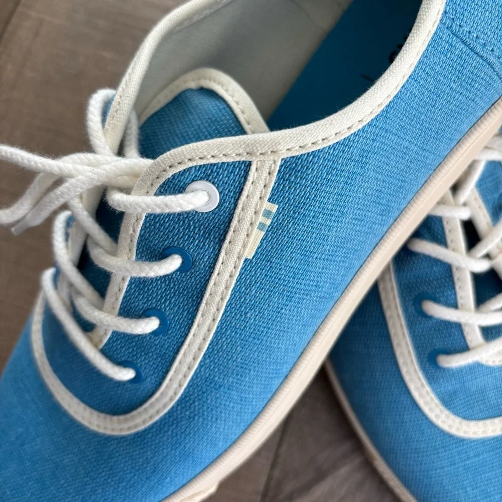 Toms Carmel Lifestyle Sneakers Blue Lace up Canvas Women's Size 9